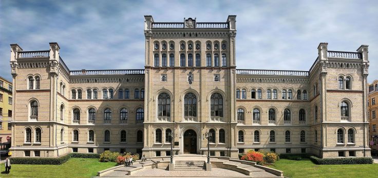 Latvijas_Universitāte_-_ogre11_-_Panoramio